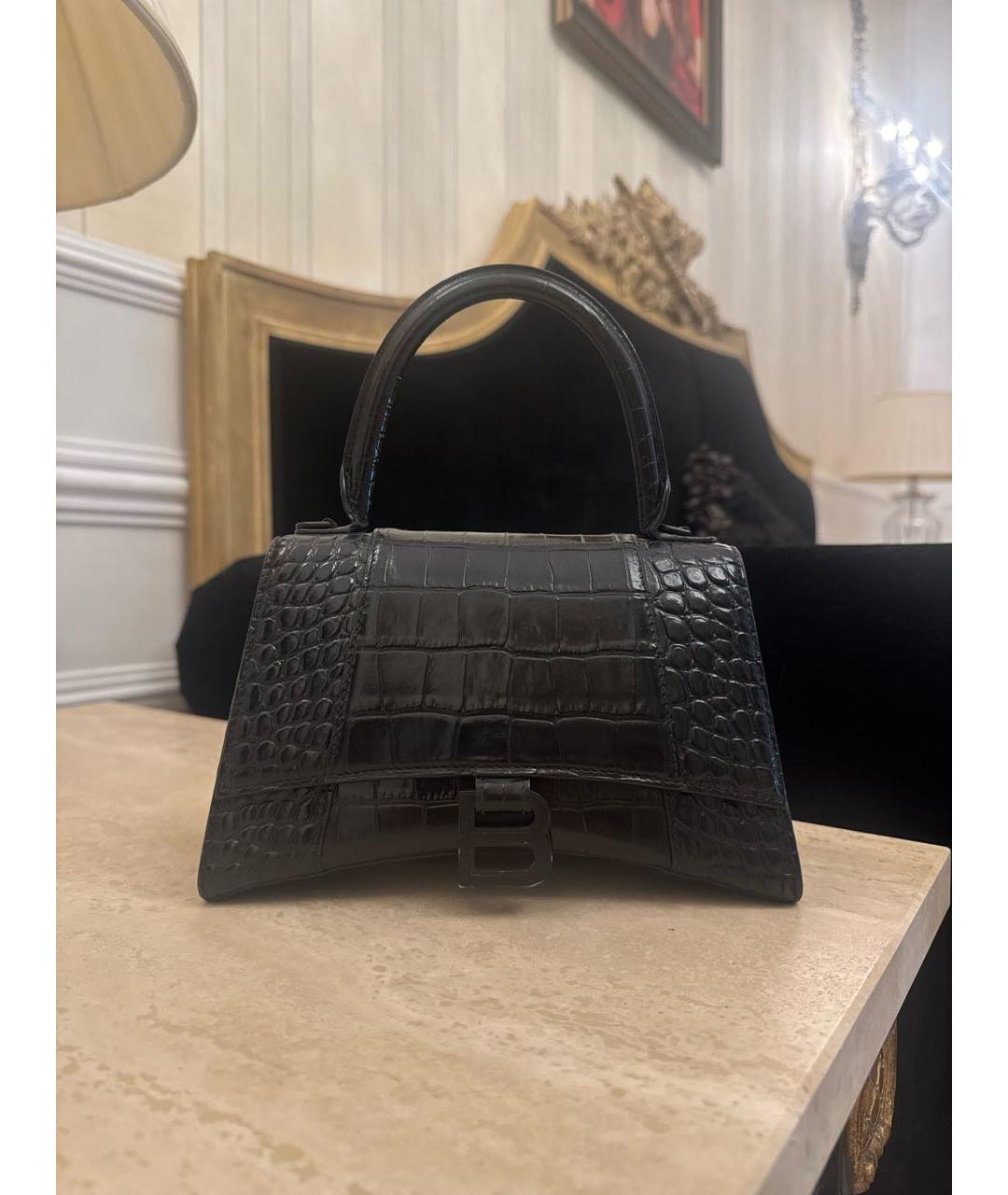 BALENCIAGA Черная сумка с короткими ручками из лакированной кожи, фото 6