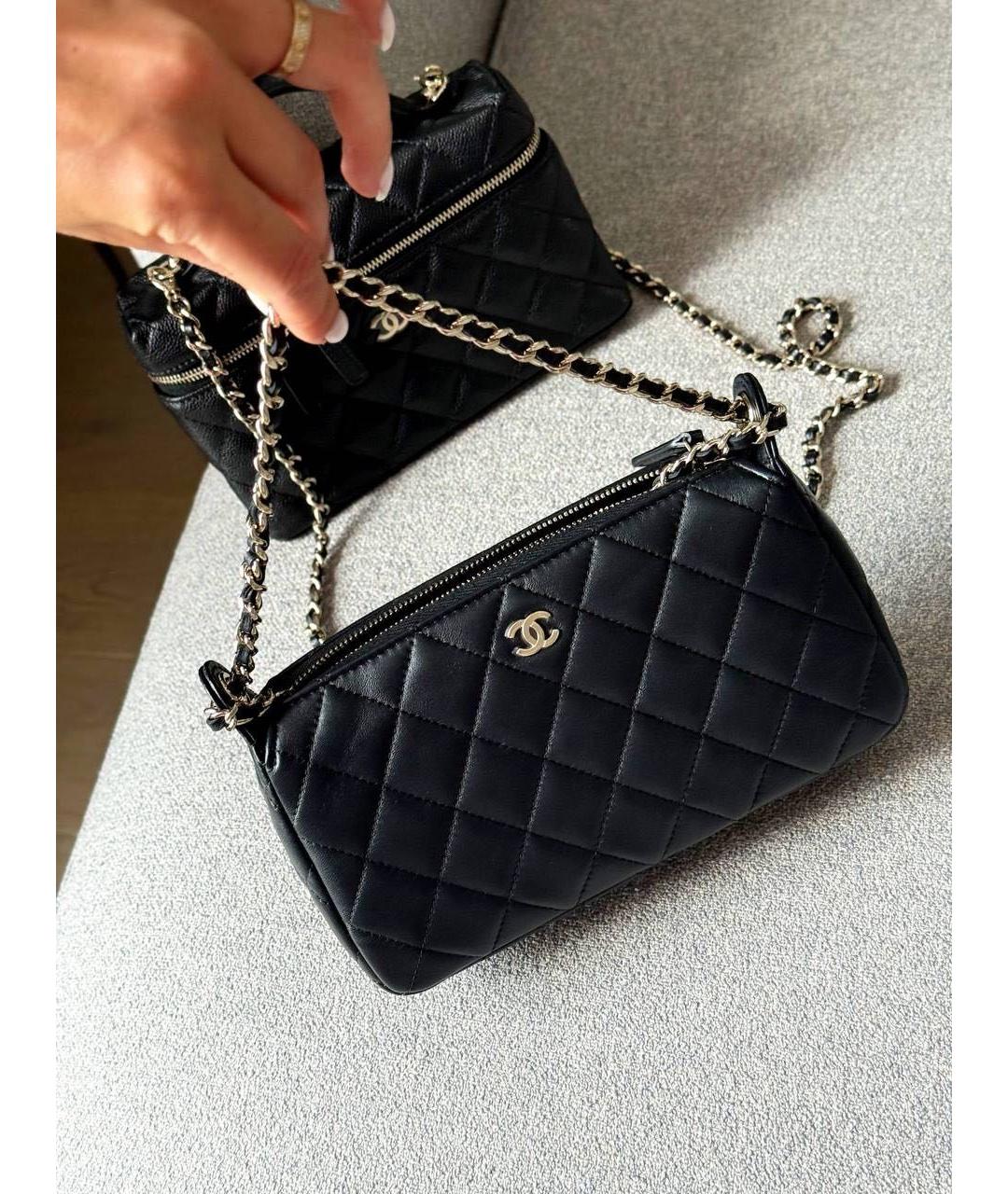 CHANEL Черная кожаная сумка через плечо, фото 4