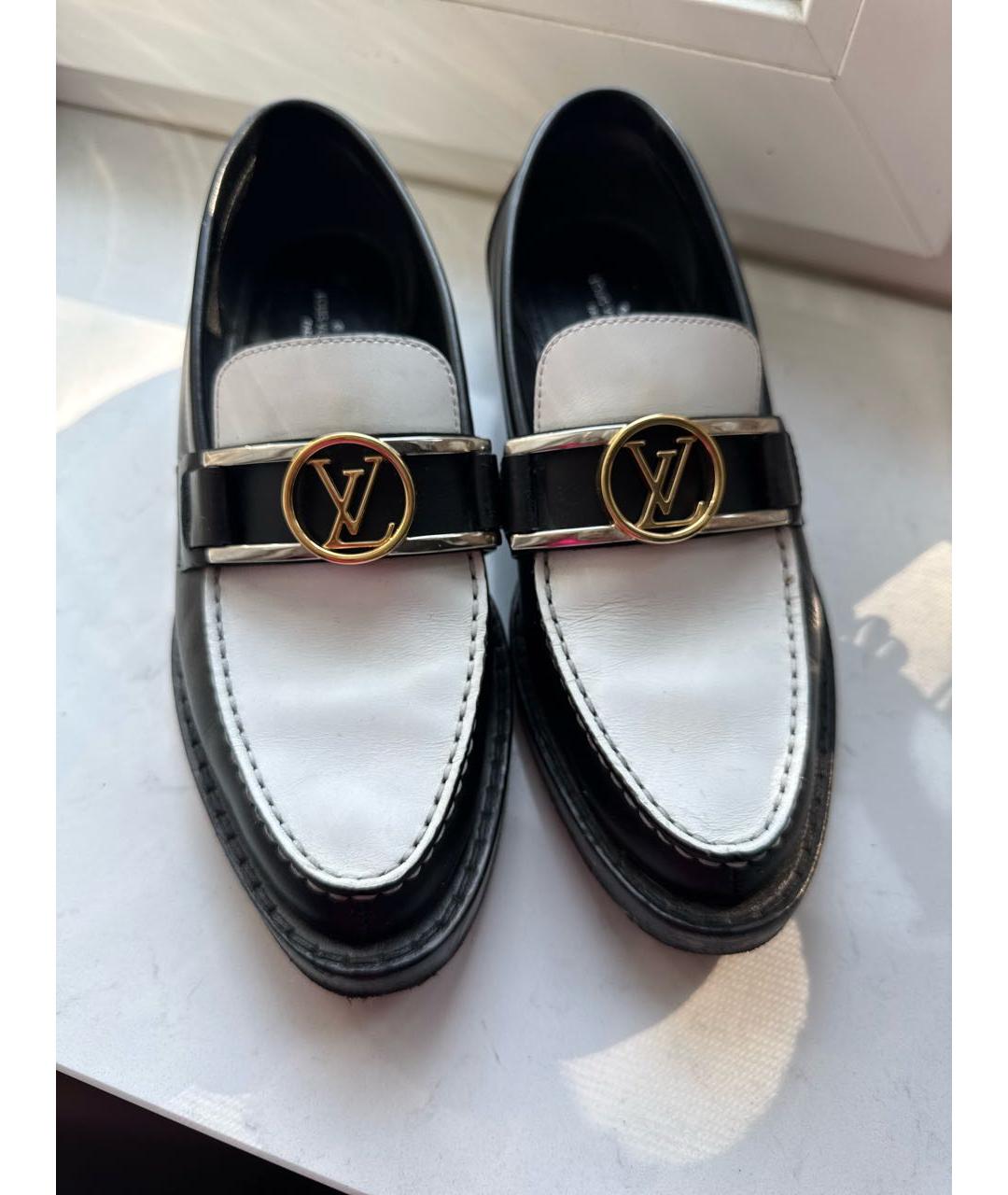 LOUIS VUITTON Черные кожаные лоферы, фото 2