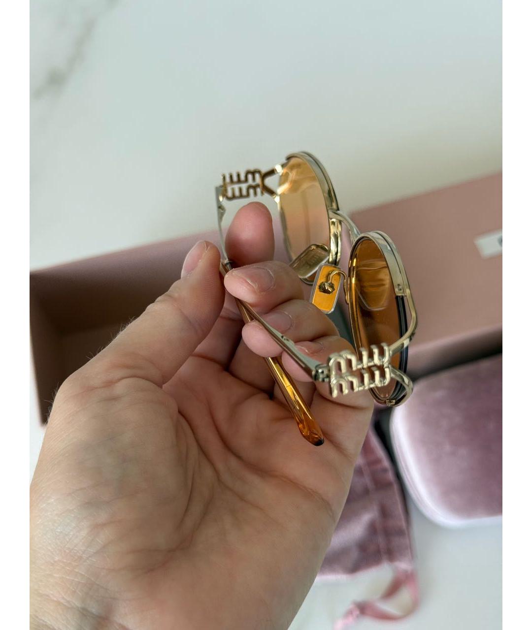 MIU MIU Золотые металлические солнцезащитные очки, фото 5
