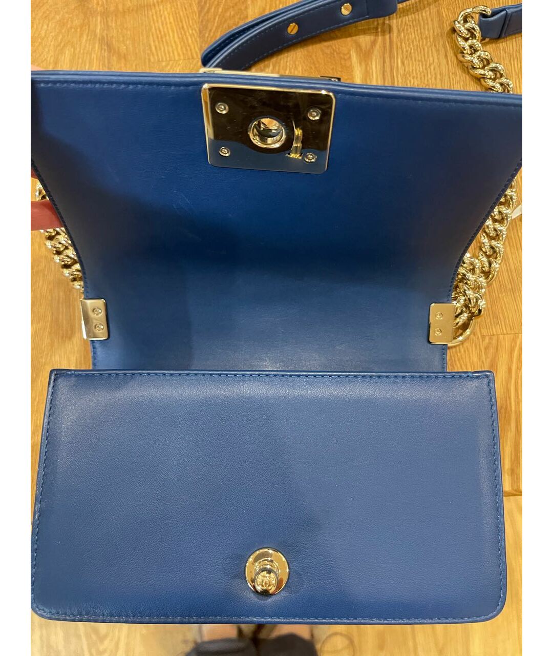CHANEL PRE-OWNED Синяя кожаная сумка тоут, фото 4