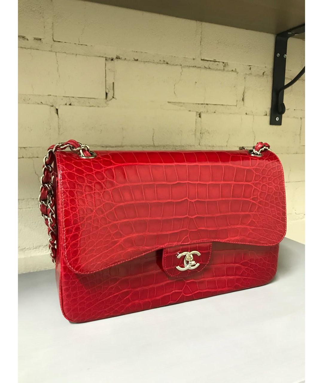 CHANEL Красная сумка через плечо из экзотической кожи, фото 2