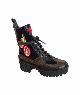 LOUIS VUITTON Ботинки