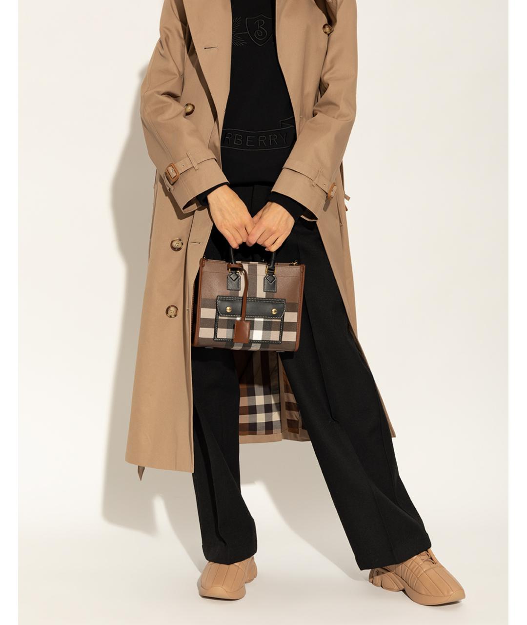 BURBERRY Бежевые кожаные кроссовки, фото 5