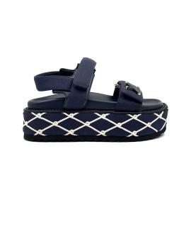 LOUIS VUITTON Сандалии