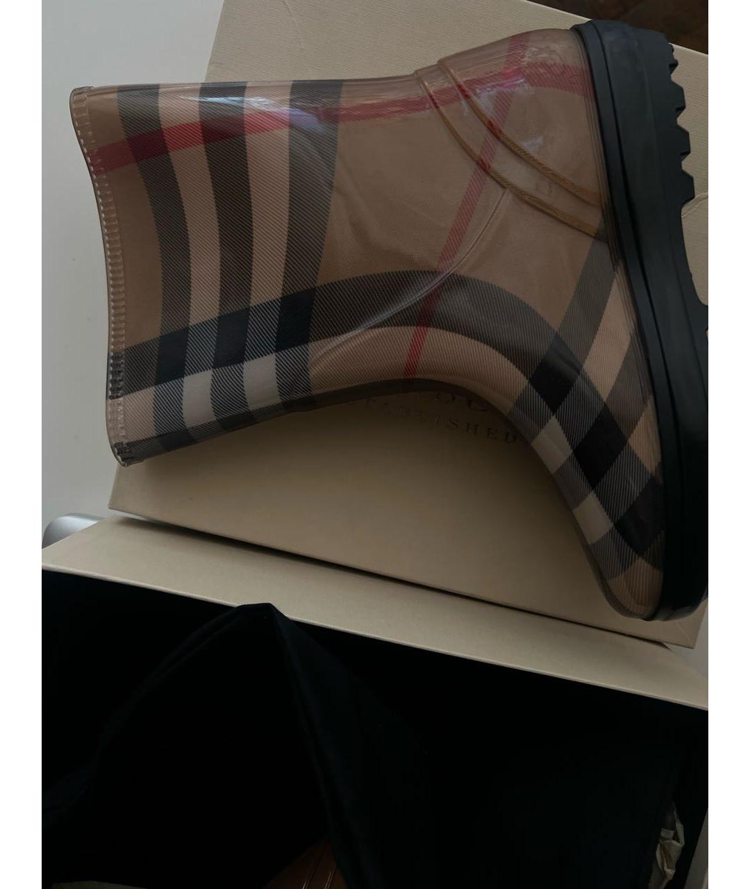 BURBERRY KIDS Бежевые резиновые сапоги, фото 2