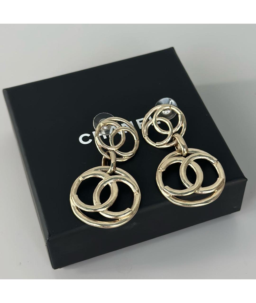 CHANEL Золотые серьги, фото 2
