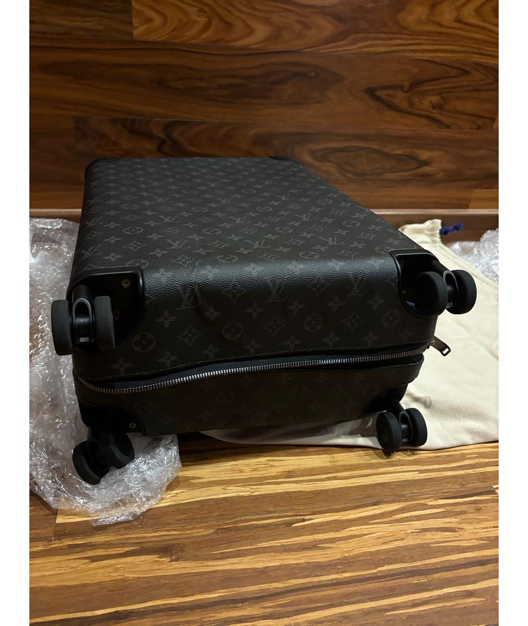 LOUIS VUITTON Черный чемодан, фото 4