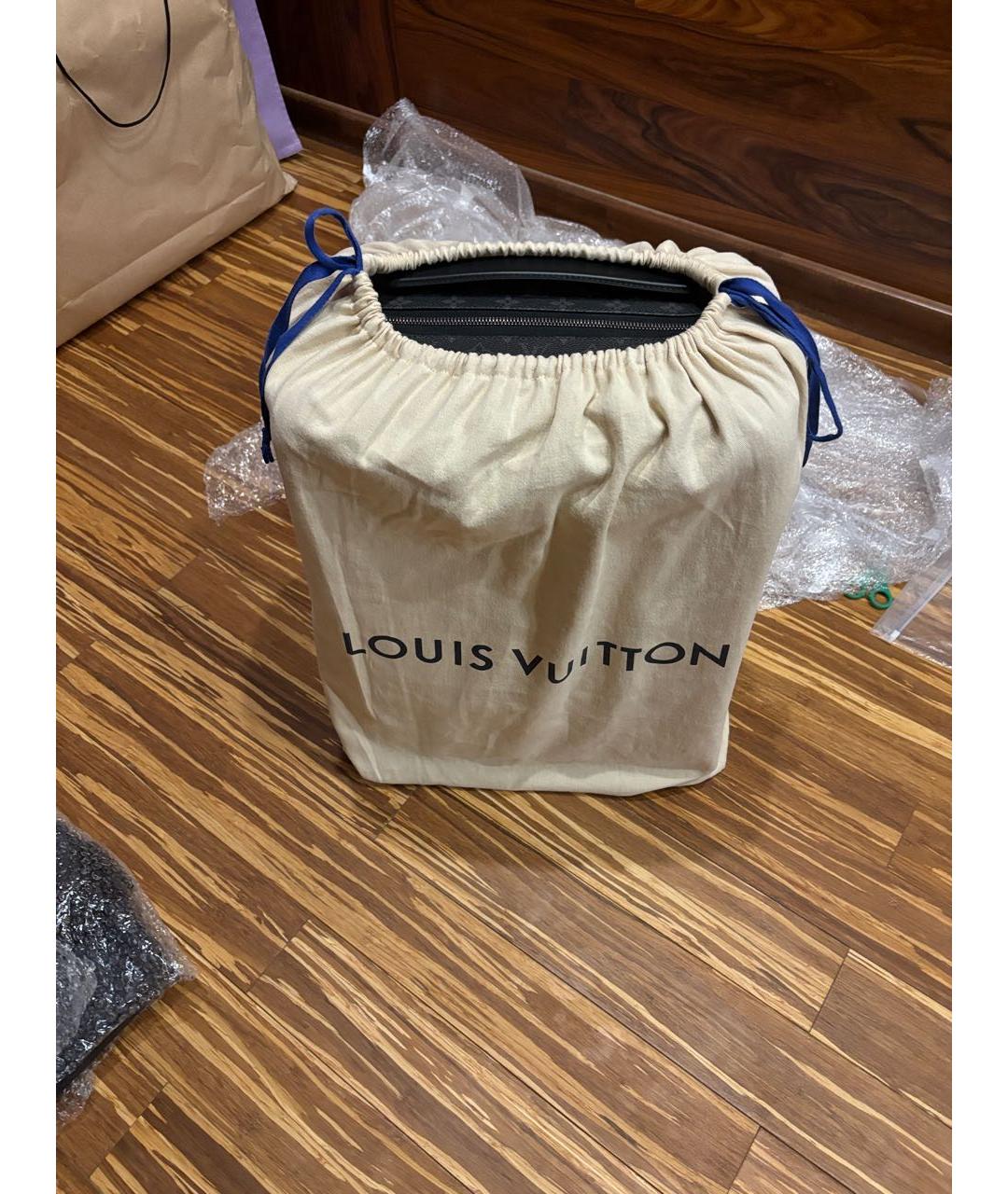 LOUIS VUITTON Черный чемодан, фото 2