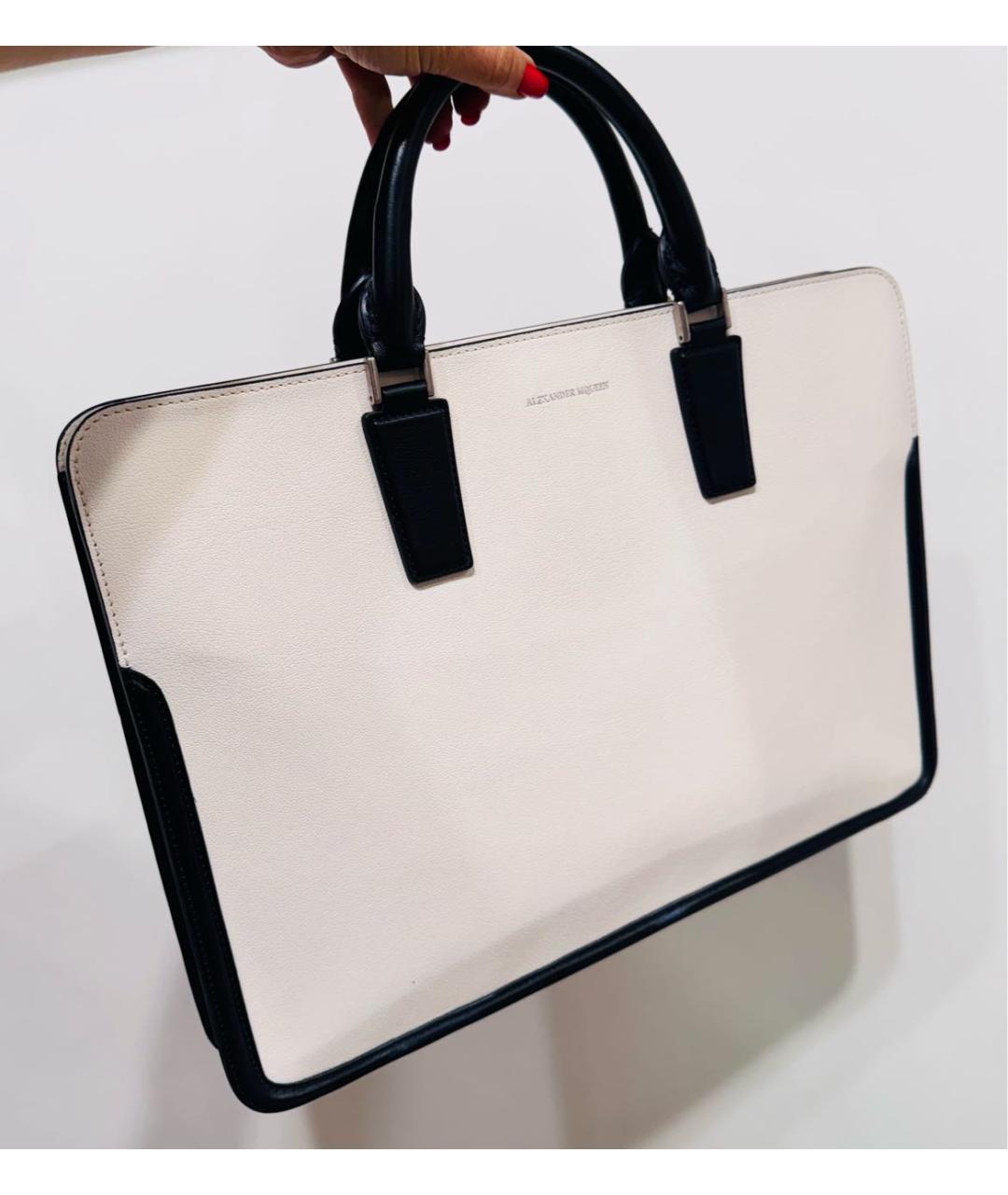 ALEXANDER MCQUEEN Белый кожаный портфель, фото 4