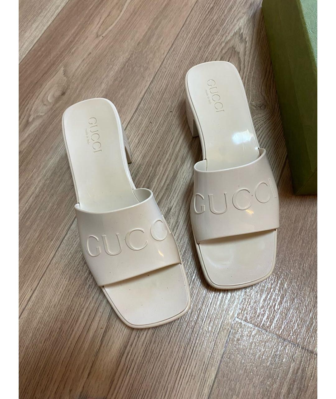GUCCI Белые резиновые мюли, фото 2