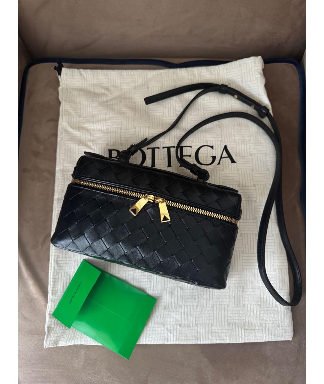 BOTTEGA VENETA Черная кожаная сумка через плечо, фото 5
