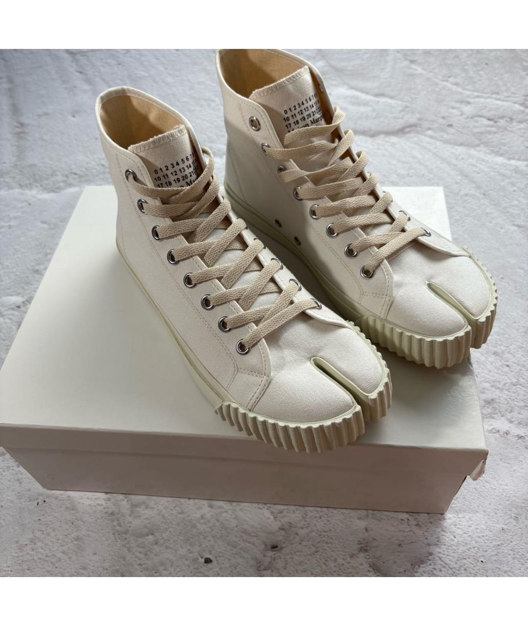 MAISON MARGIELA Высокие кроссовки / кеды, фото 2