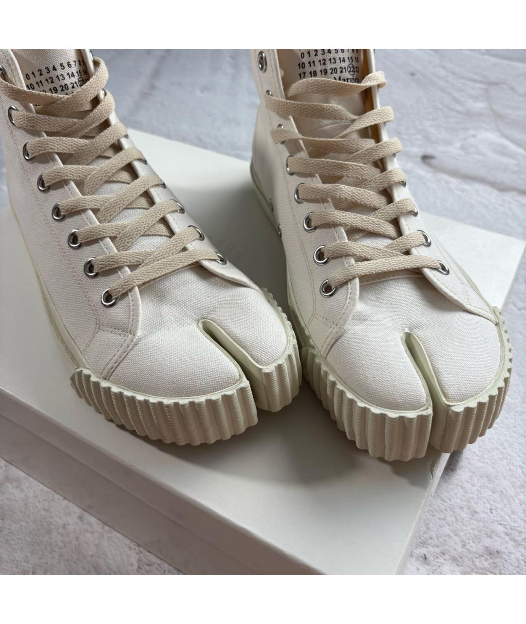 MAISON MARGIELA Высокие кроссовки / кеды, фото 4
