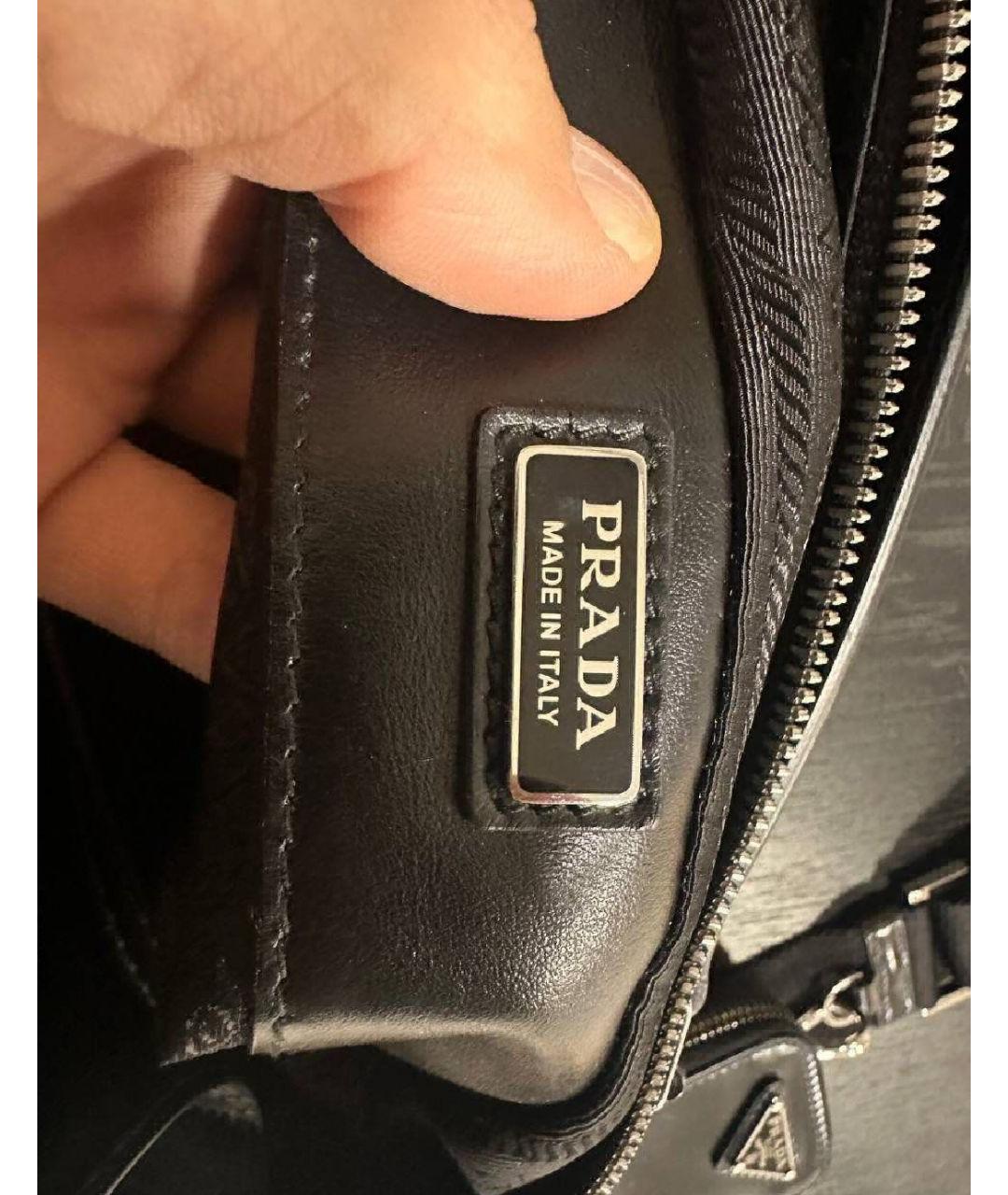 PRADA Черная сумка через плечо из лакированной кожи, фото 4