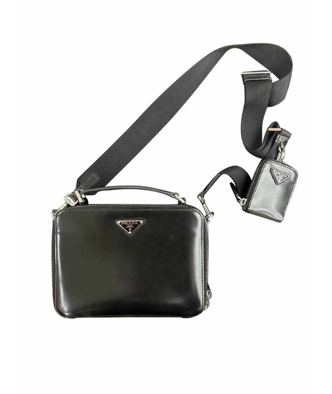 PRADA Черная сумка через плечо из лакированной кожи, фото 1