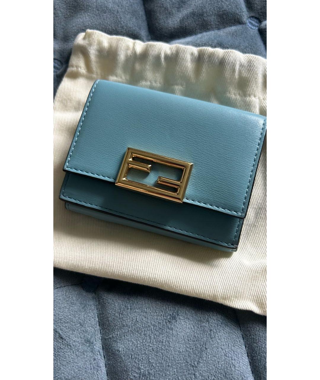 FENDI Голубой кожаный кошелек, фото 2