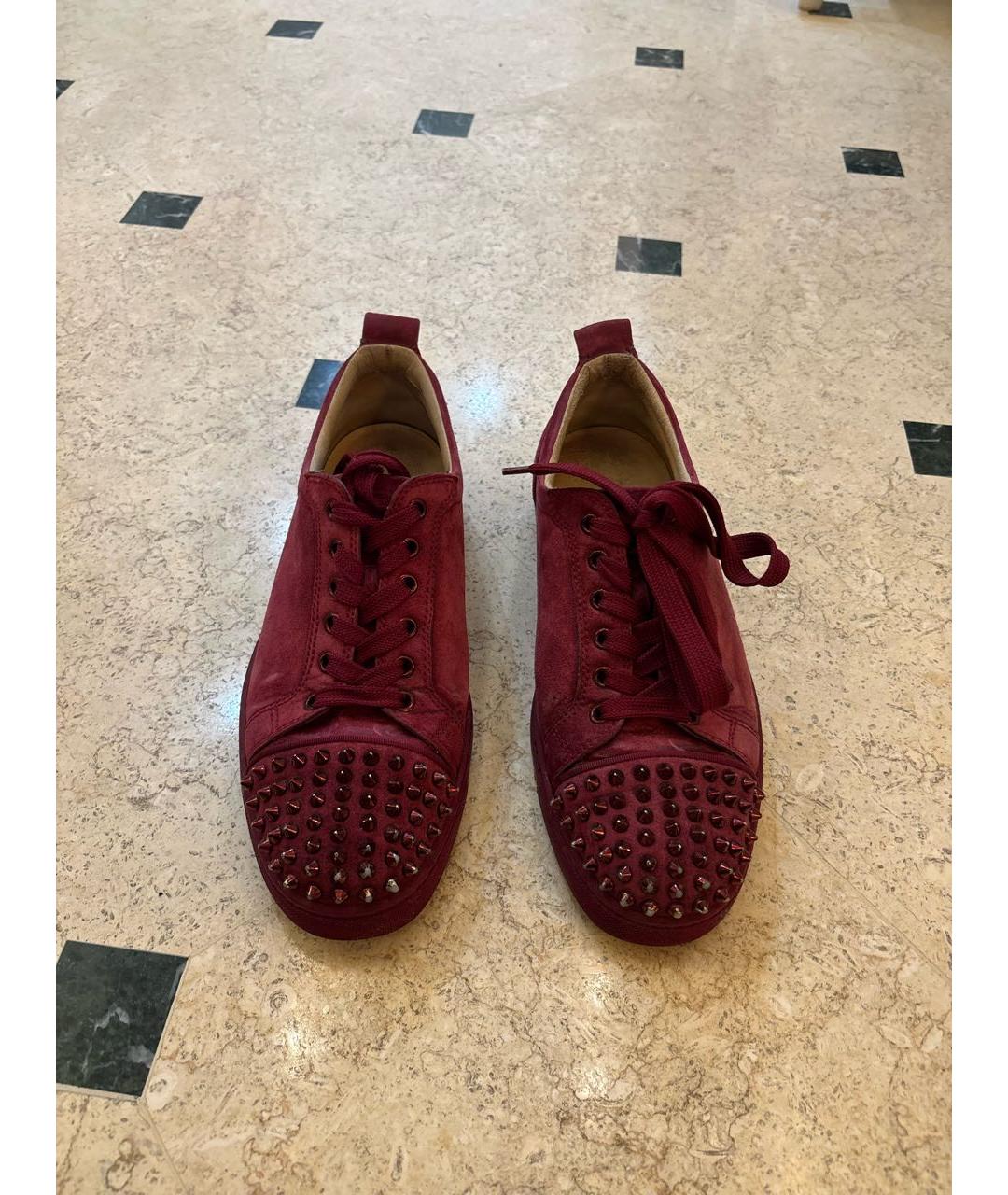 CHRISTIAN LOUBOUTIN Бордовые замшевые низкие кроссовки / кеды, фото 2