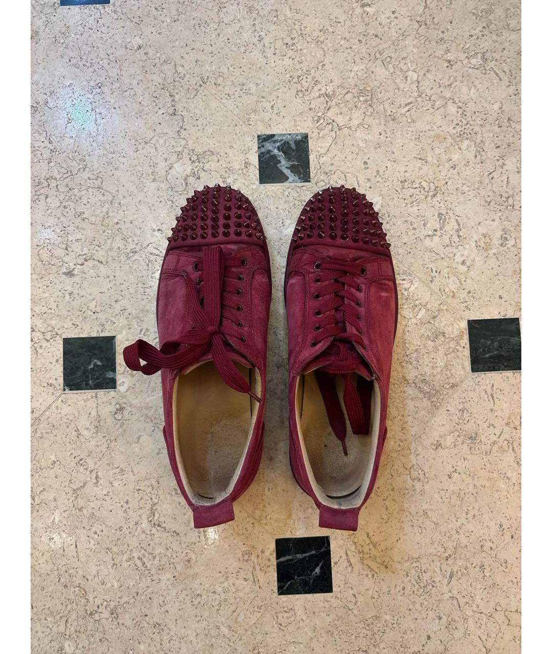CHRISTIAN LOUBOUTIN Бордовые замшевые низкие кроссовки / кеды, фото 3