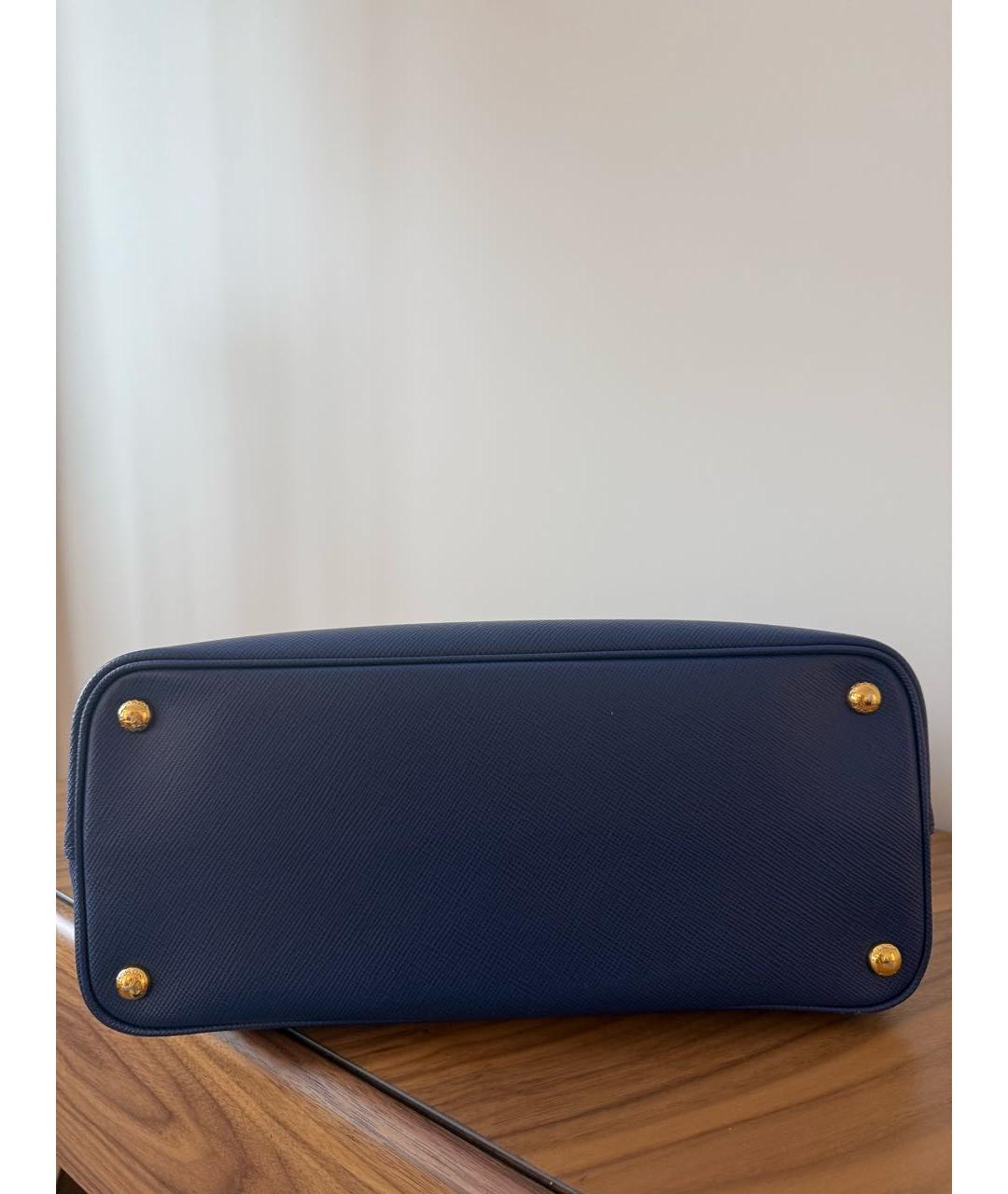 PRADA Синяя кожаная сумка с короткими ручками, фото 4
