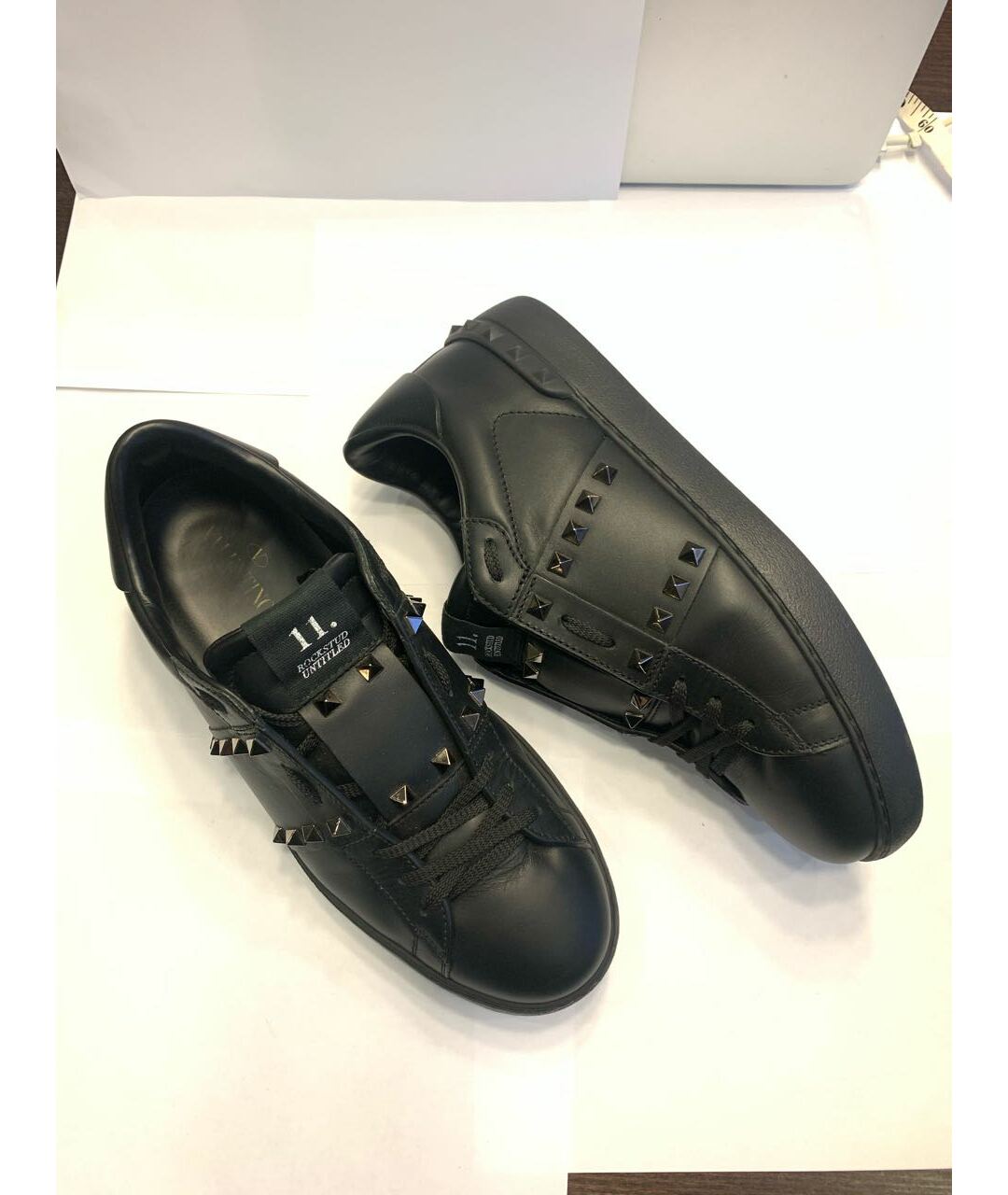 VALENTINO GARAVANI Черные кожаные низкие кроссовки / кеды, фото 5