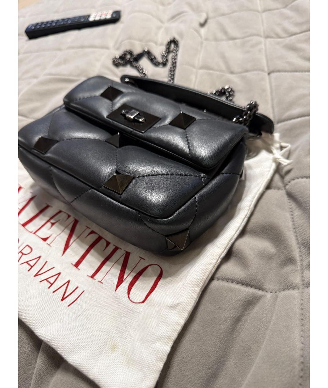 VALENTINO Черная кожаная сумка с короткими ручками, фото 6
