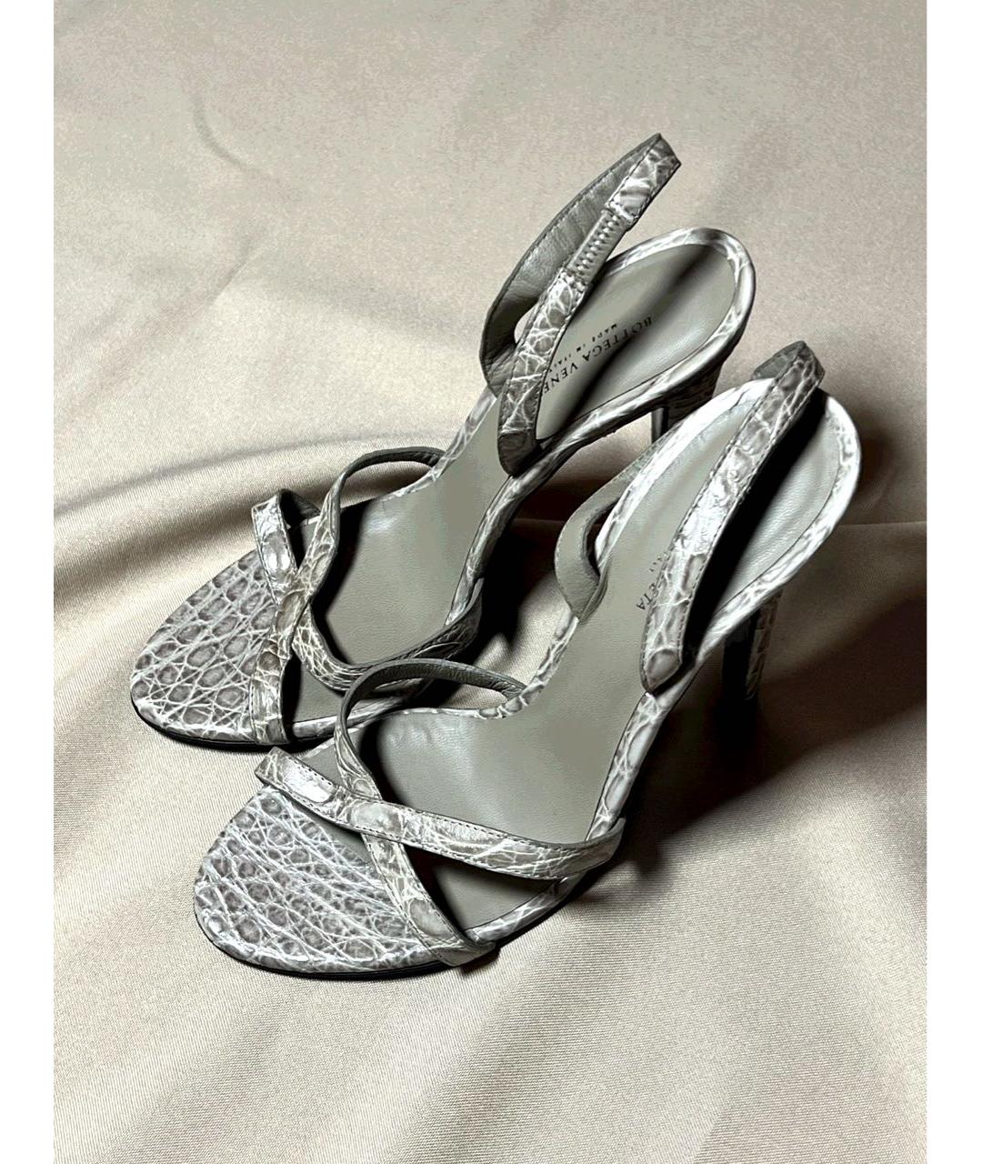 BOTTEGA VENETA Серые кожаные туфли, фото 5