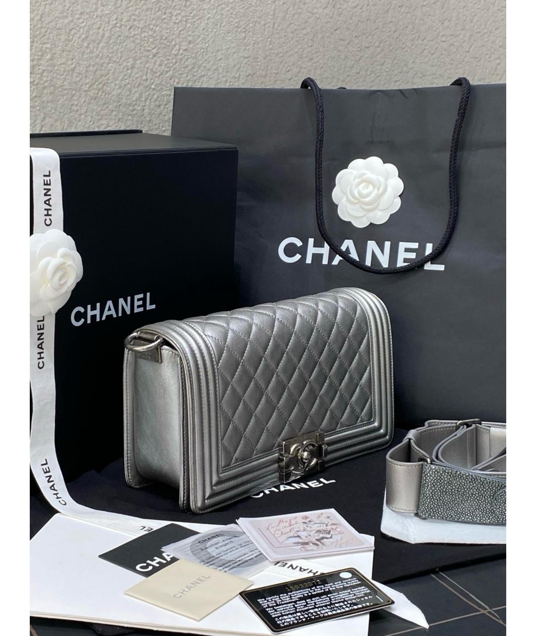 CHANEL Серебряная кожаная сумка через плечо, фото 4