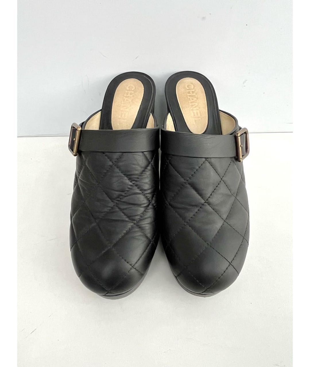 CHANEL Черные кожаные сабо, фото 2
