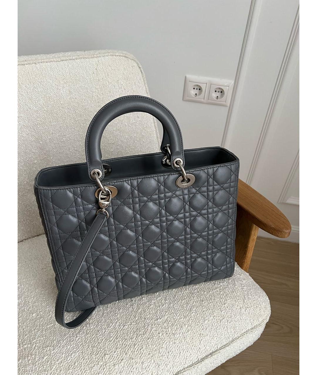 CHRISTIAN DIOR Серая кожаная сумка с короткими ручками, фото 2