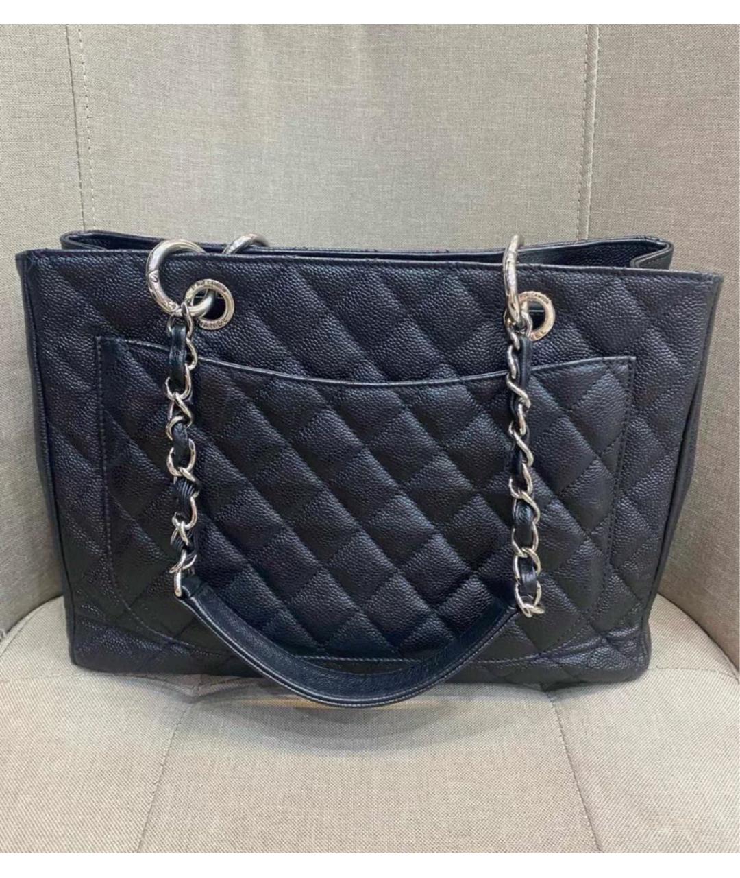 CHANEL Черная кожаная сумка через плечо, фото 3
