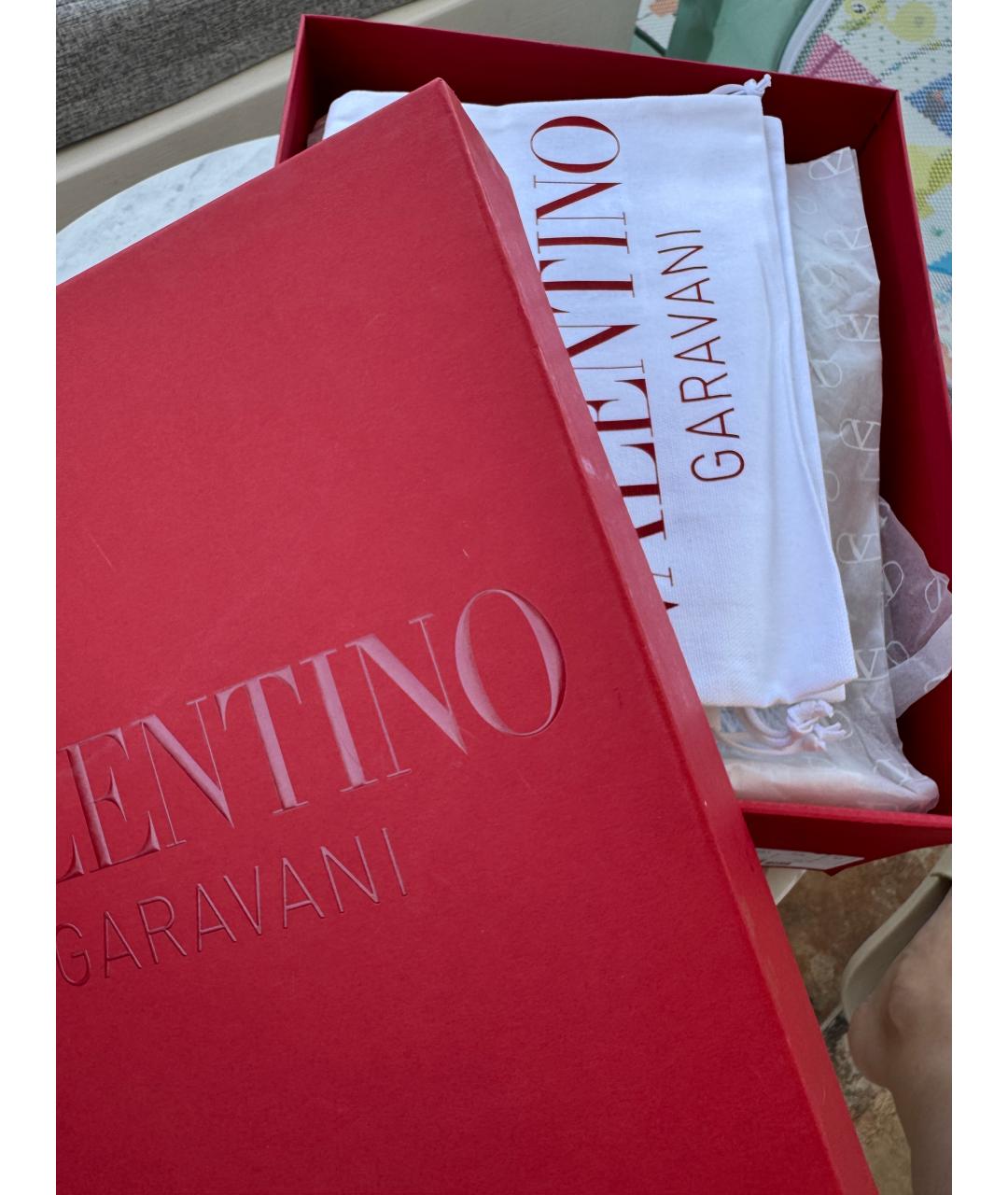 VALENTINO Черные кожаные сандалии, фото 4
