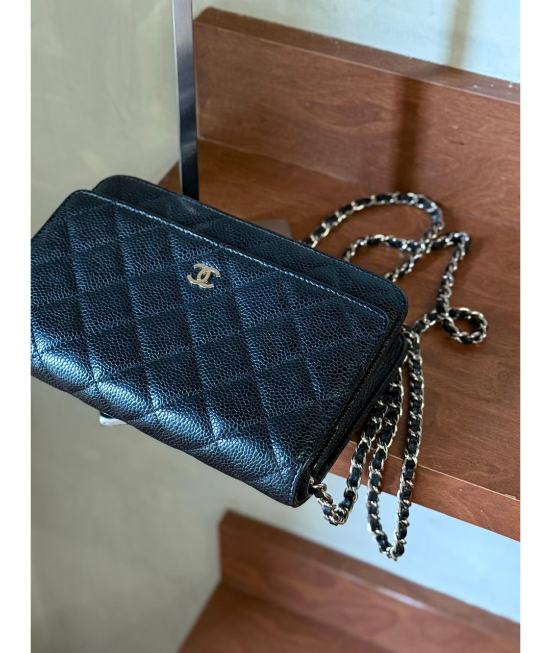 CHANEL Черная кожаная сумка тоут, фото 5