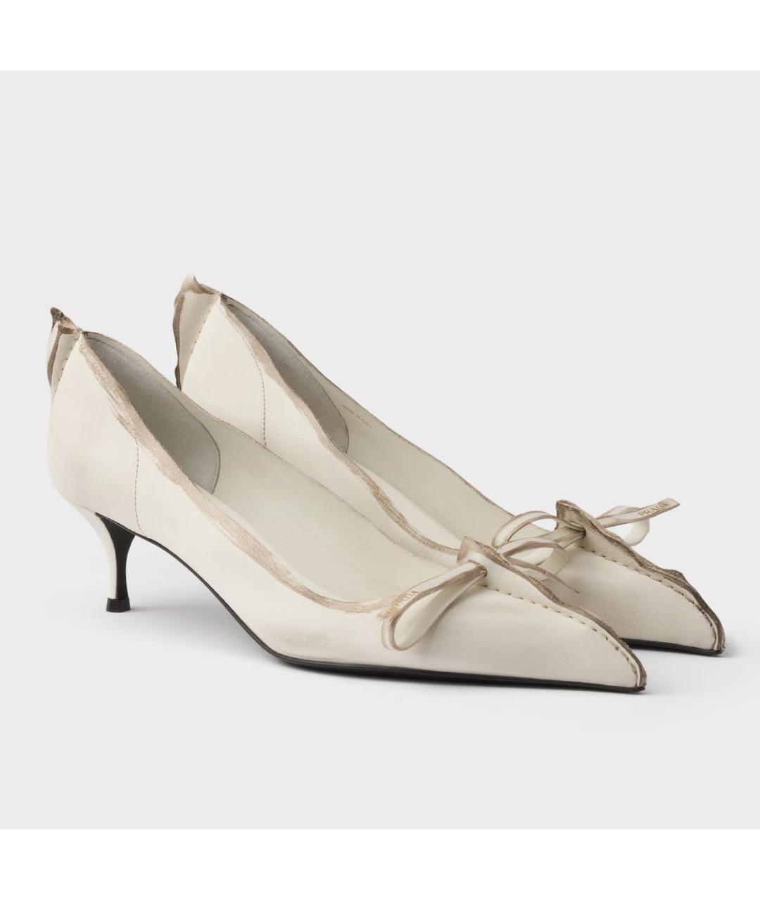PRADA Белые кожаные лодочки на низком каблуке, фото 3