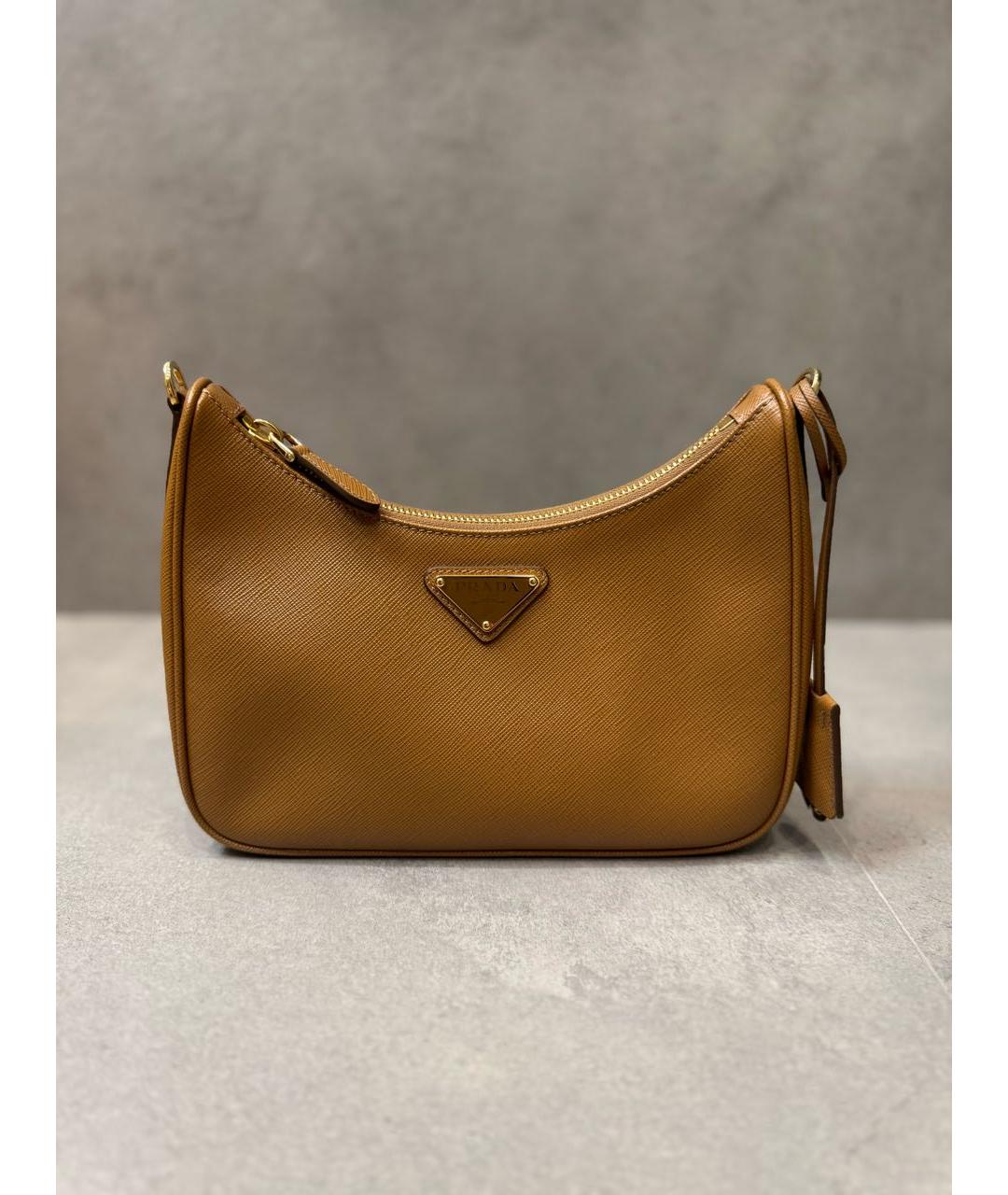PRADA Горчичная кожаная сумка через плечо, фото 3