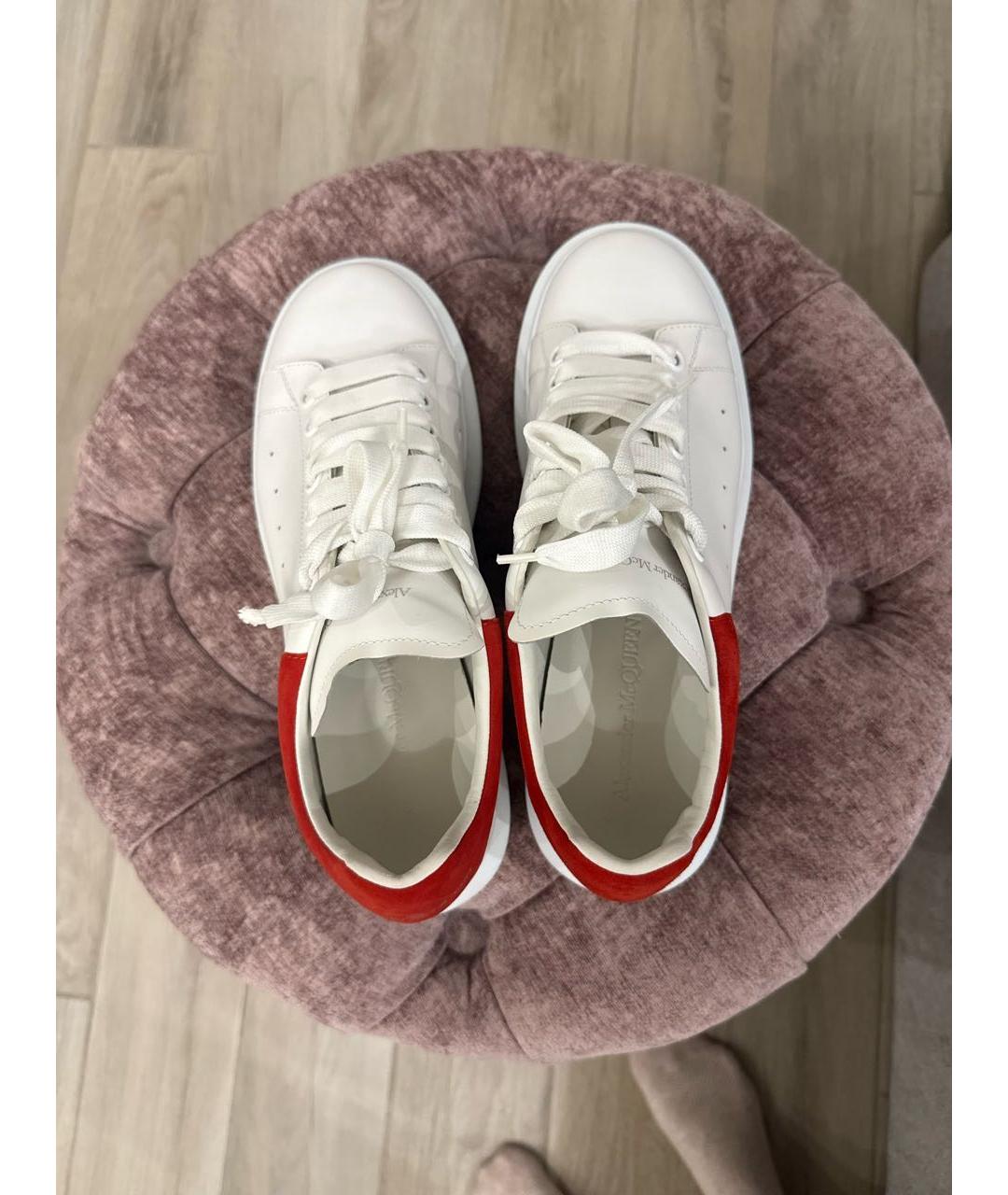 ALEXANDER MCQUEEN Белые кожаные низкие кроссовки / кеды, фото 3