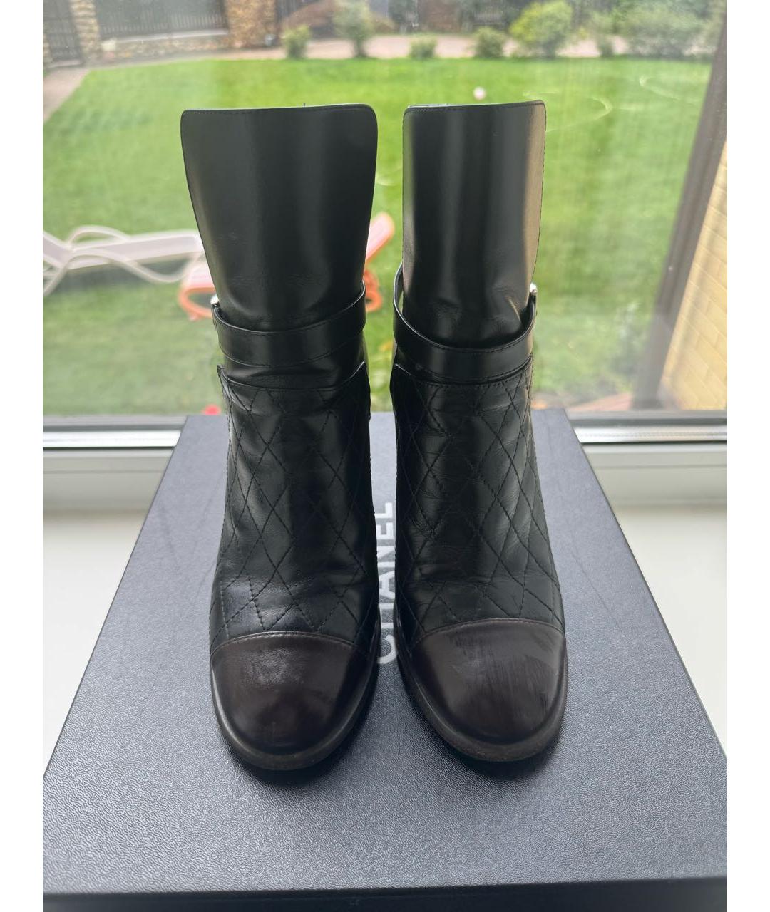 CHANEL Черные кожаные ботильоны, фото 2