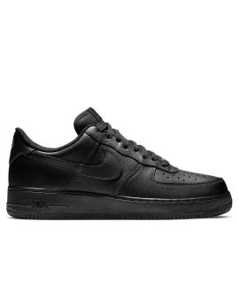 NIKE Низкие кроссовки / кеды