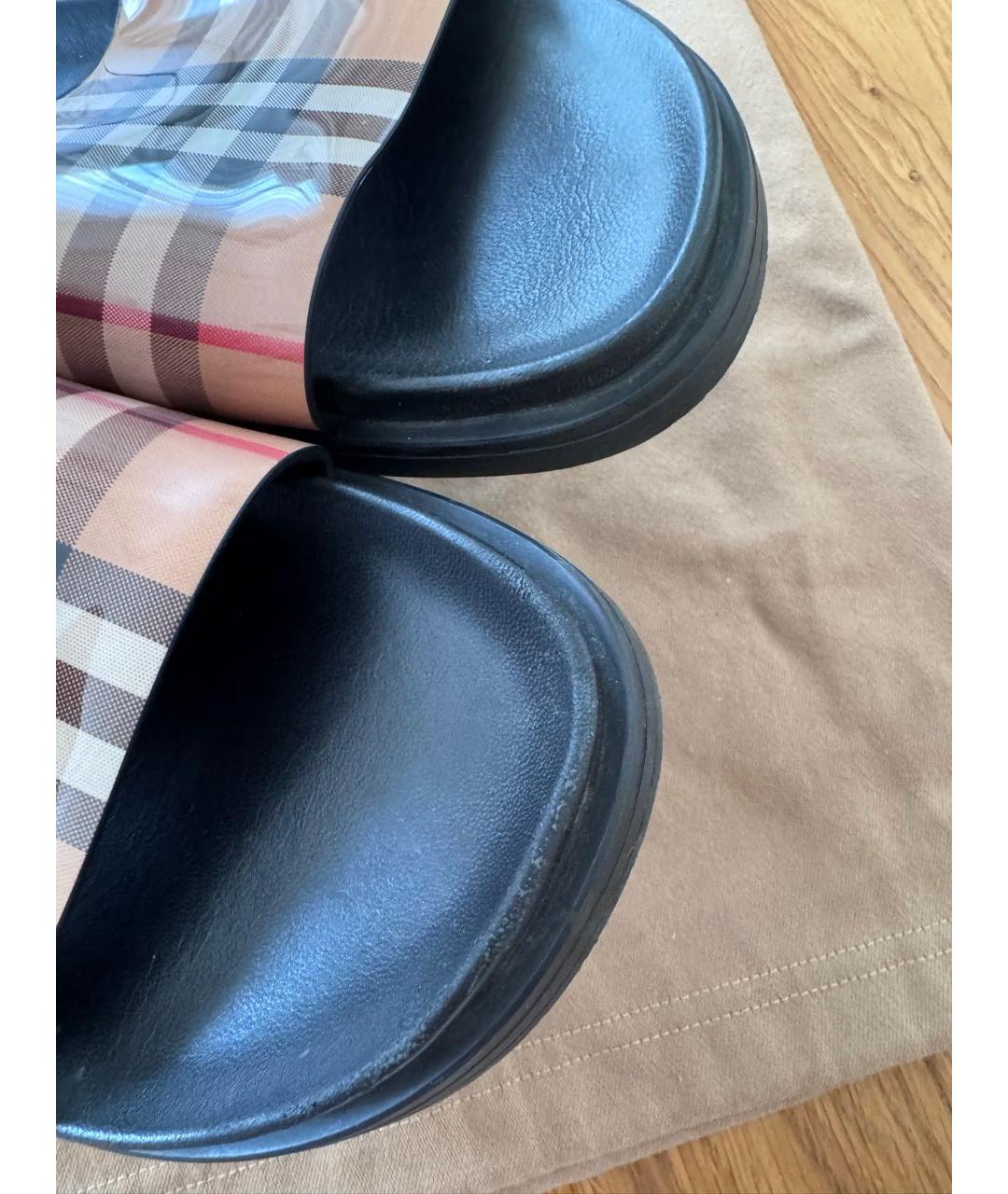 BURBERRY Кожаные шлепанцы, фото 2