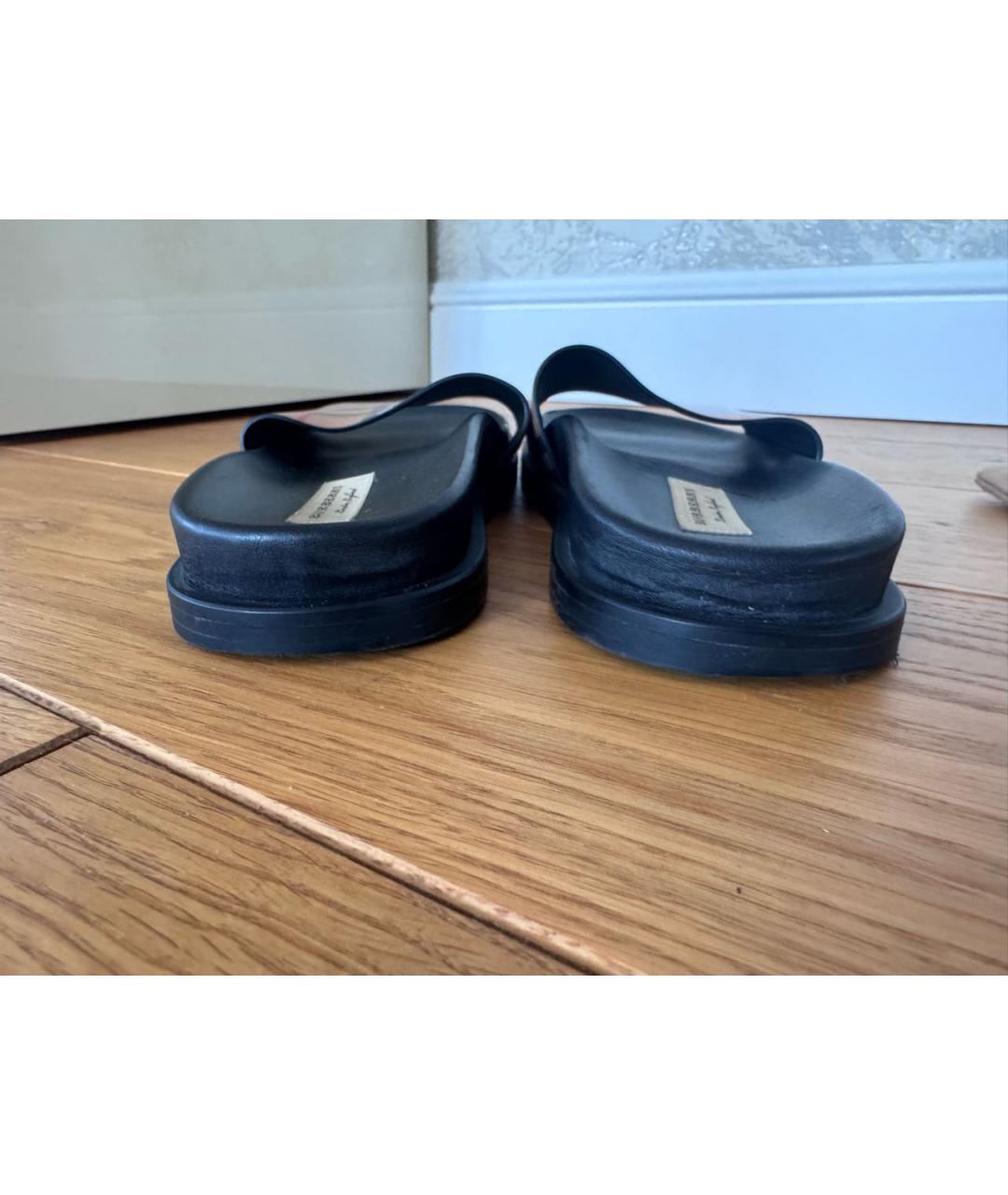 BURBERRY Кожаные шлепанцы, фото 4