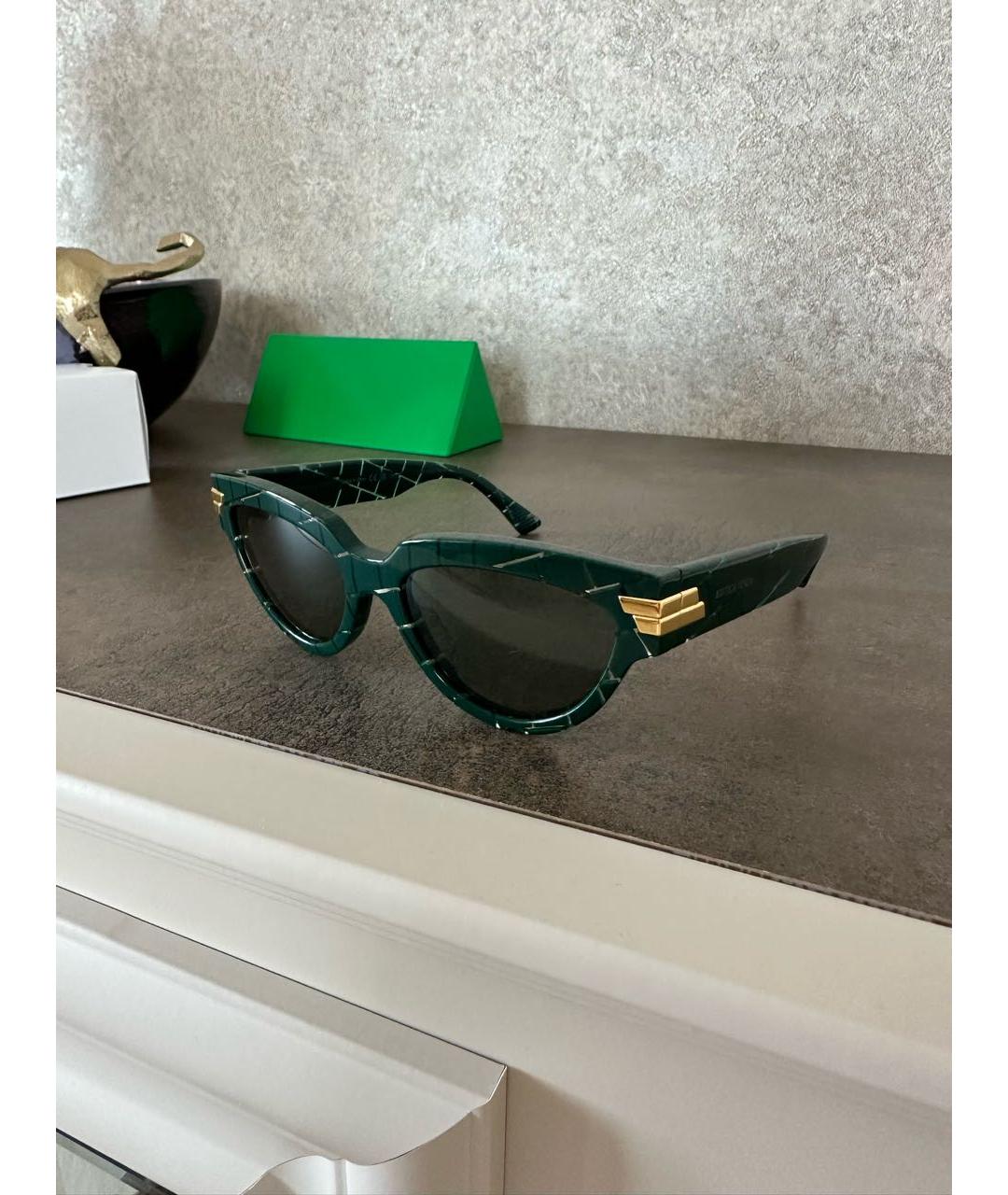BOTTEGA VENETA Зеленые пластиковые солнцезащитные очки, фото 4