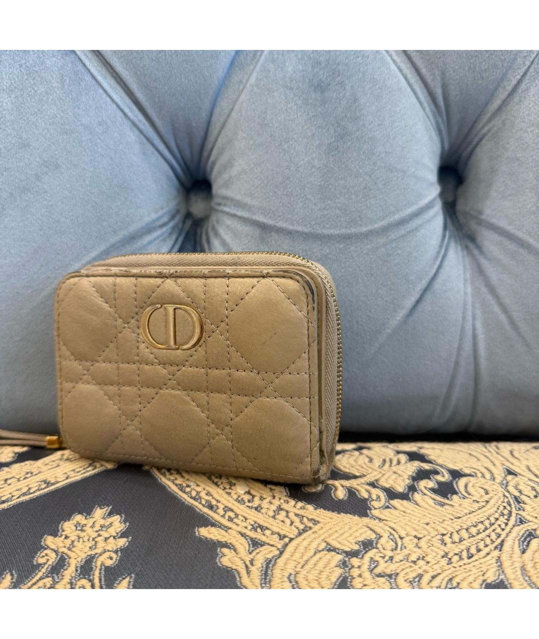 CHRISTIAN DIOR Бежевый кожаный кошелек, фото 2