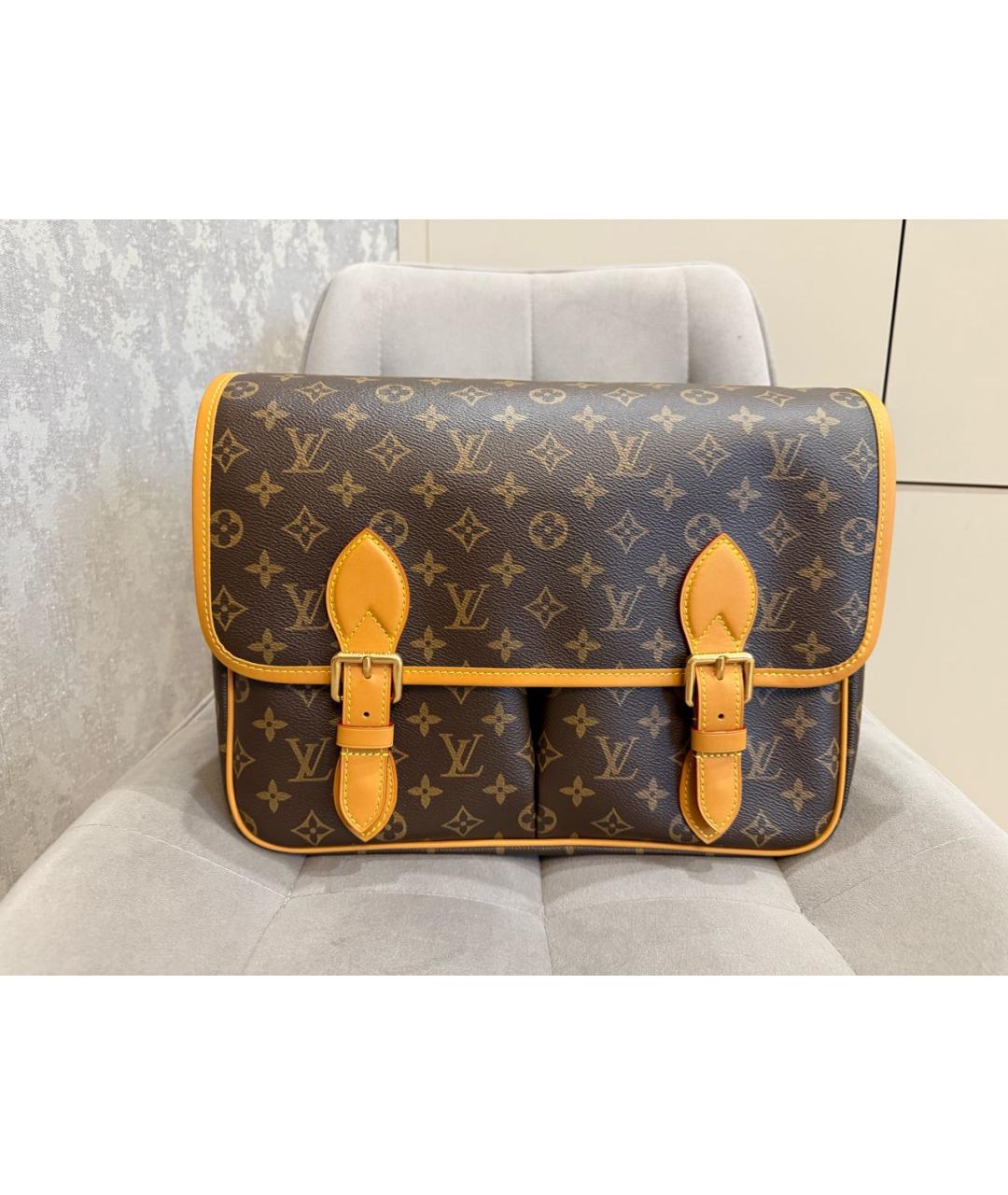 LOUIS VUITTON Коричневая сумка на плечо, фото 9