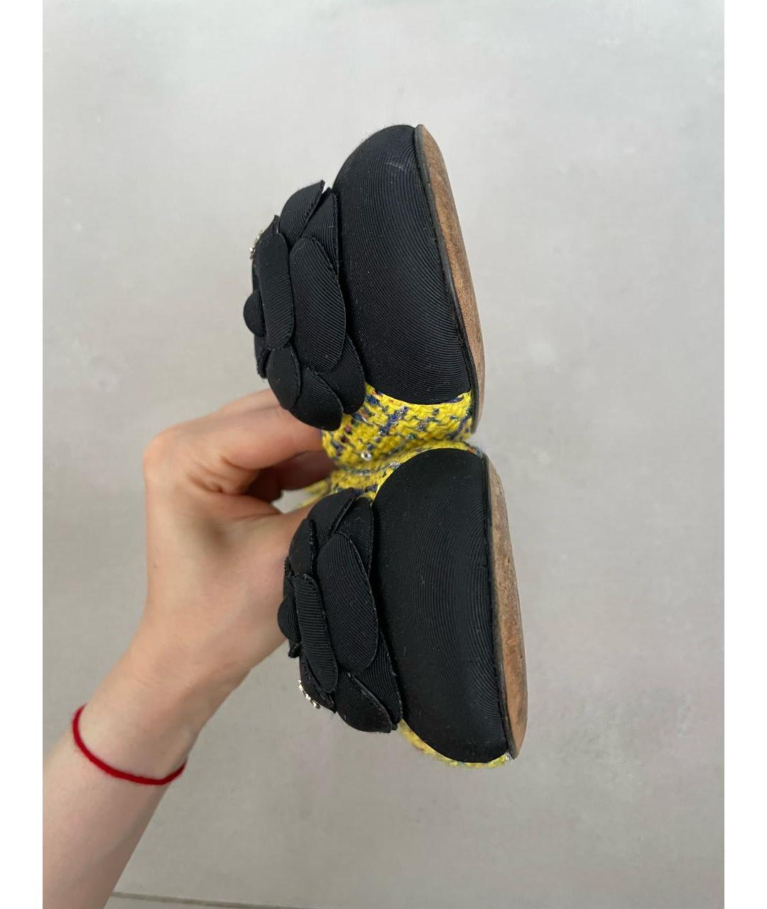CHANEL Желтые текстильные балетки, фото 6