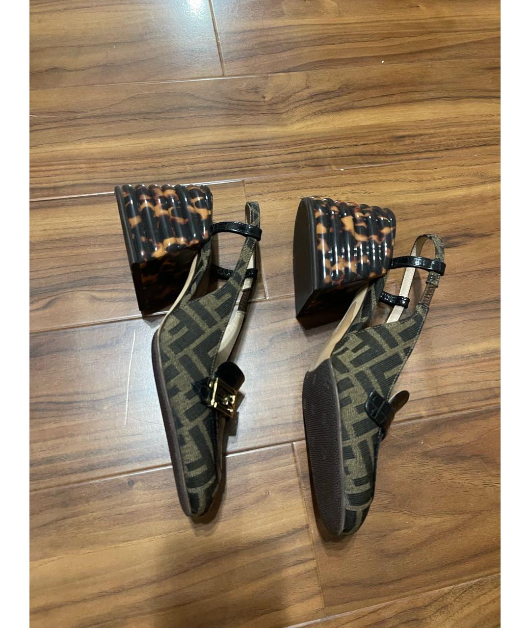 FENDI Босоножки, фото 3