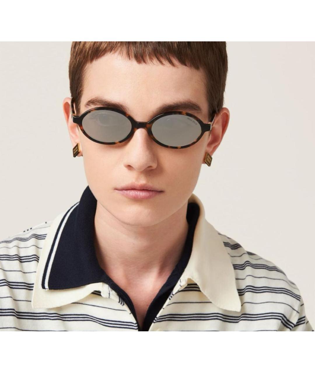MIU MIU Коричневые пластиковые солнцезащитные очки, фото 4