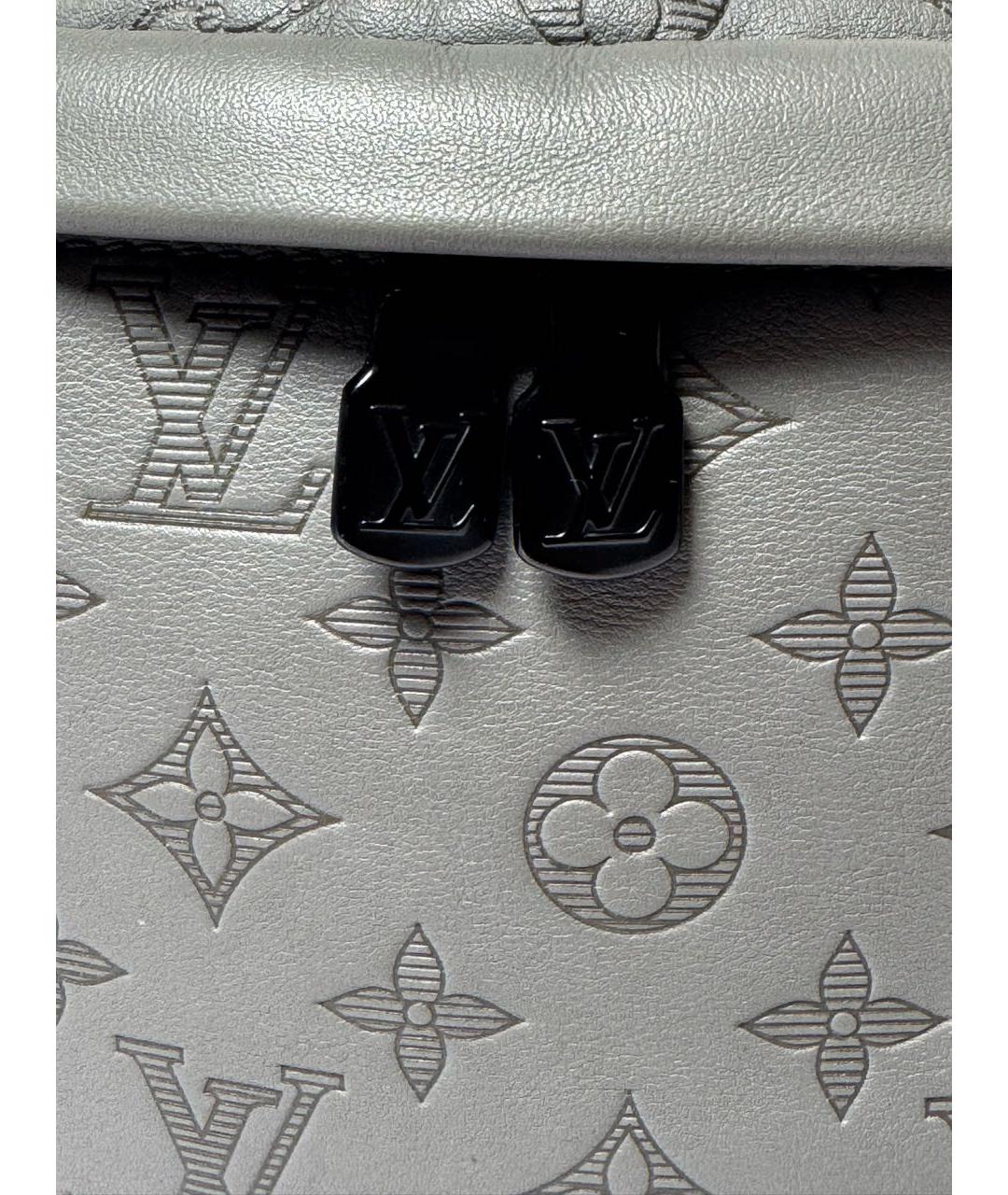 LOUIS VUITTON Серая кожаная поясная сумка, фото 5