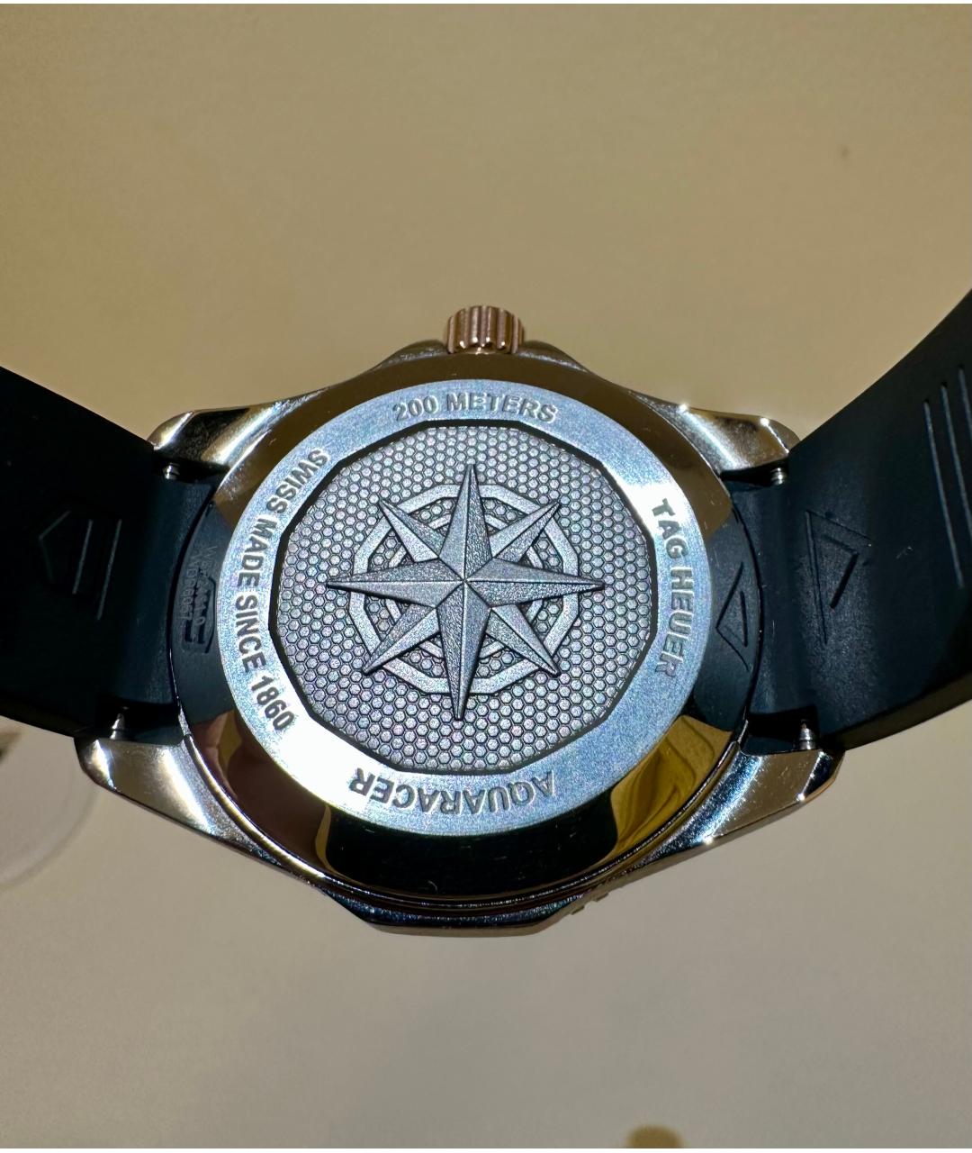 TAG HEUER Черные часы из золота и стали, фото 2