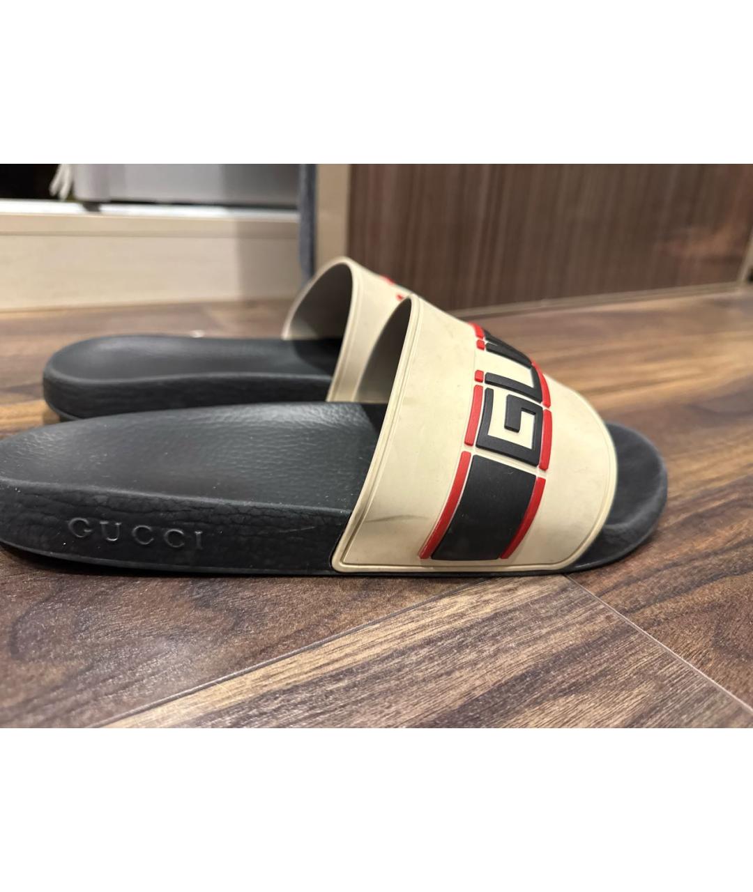 GUCCI Белые резиновые шлепанцы, фото 5