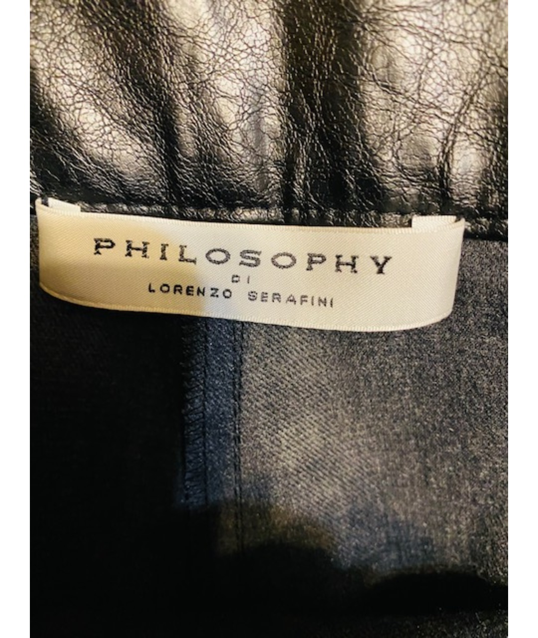PHILOSOPHY DI LORENZO SERAFINI Черные вискозные прямые брюки, фото 6